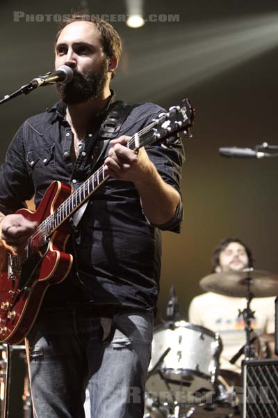 THE BEWITCHED HANDS - 2010-11-08 - PARIS - Zenith - 